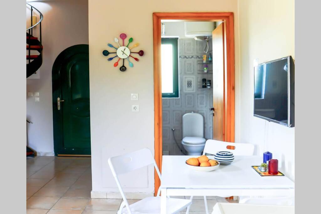 Villa The Tower With The Orange Tree Garden Ialysos  Esterno foto