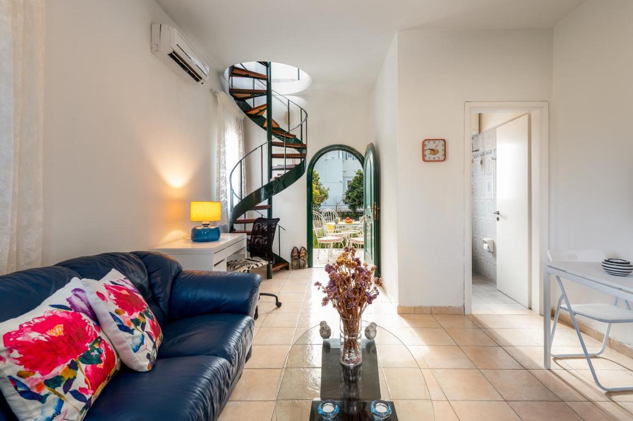 Villa The Tower With The Orange Tree Garden Ialysos  Esterno foto